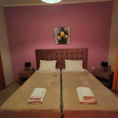 Aparthotel Dionisos Apts By Estia 3*