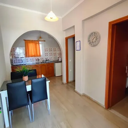 Dionisos Apts By Estia Aparthotel