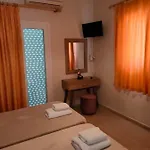 Dionisos Apts By Estia 3*