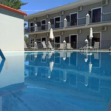 Appart hôtel Dionisos Apts By Estia 3*