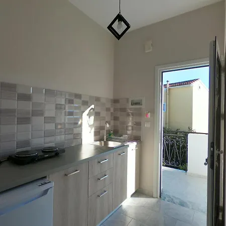 Aparthotel Dionisos Apts By Estia
