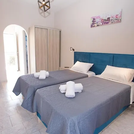 Dionisos Apts By Estia Appart hôtel