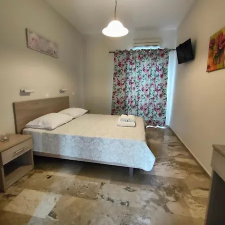 Dionisos Apts By Estia 3* Gouviá