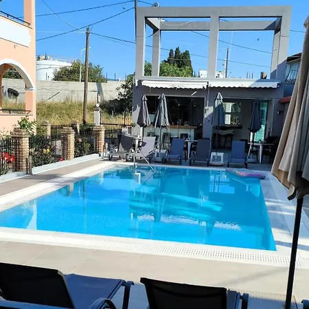 Dionisos Apts By Estia 3*