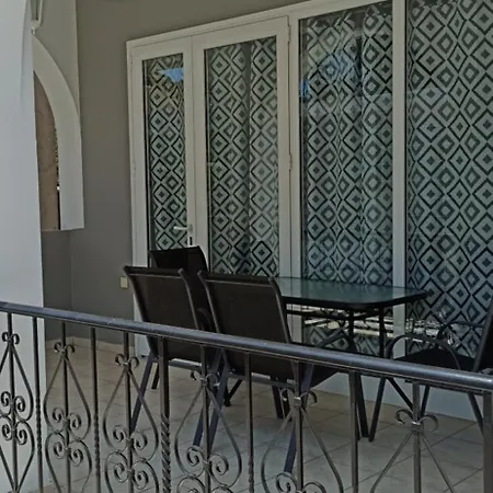 Aparthotel Dionisos Apts By Estia Gouvia